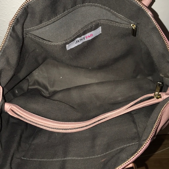 Just Fab  Handbag 👜 - Picture 3 of 8